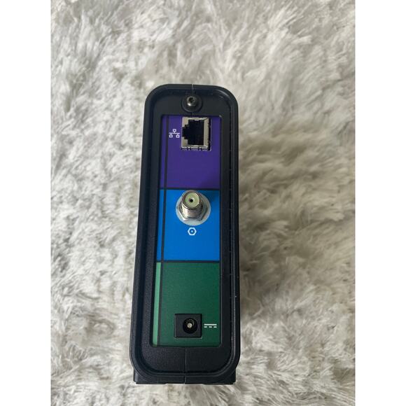 MOTOROLASURFBOARD MODEM 600 SERIES MODEL SB6121 Modem - Picture 4 of 7